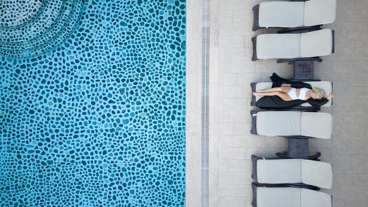 אולודניץ Han Deluxe Hotel מראה חיצוני תמונה