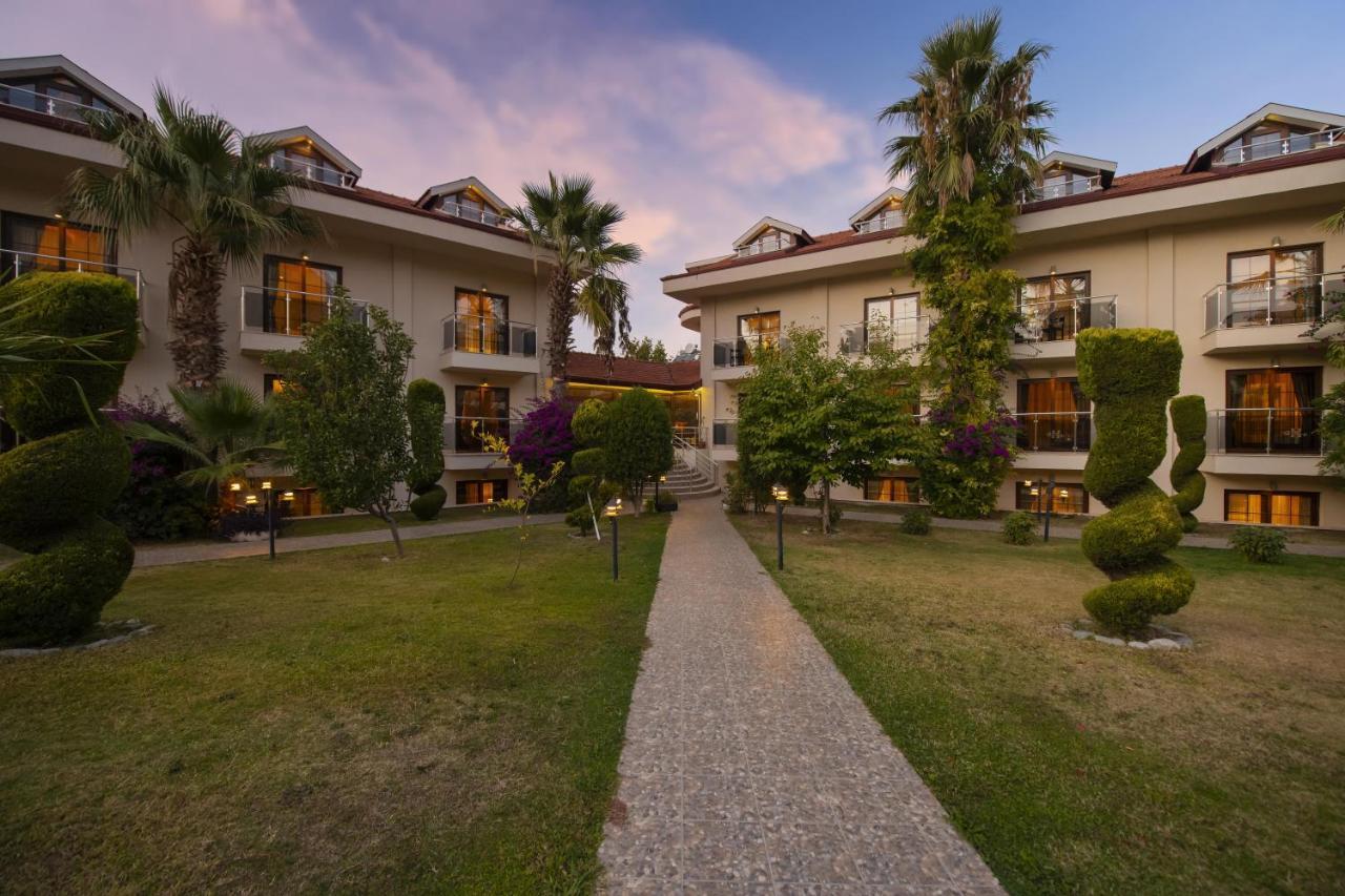 אולודניץ Han Deluxe Hotel מראה חיצוני תמונה