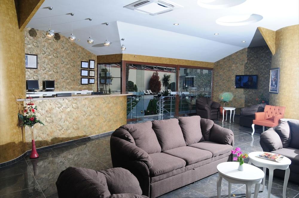 אולודניץ Han Deluxe Hotel מראה חיצוני תמונה