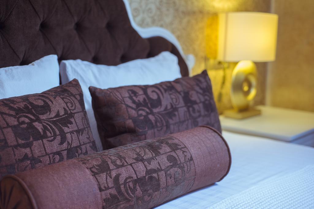 אולודניץ Han Deluxe Hotel מראה חיצוני תמונה
