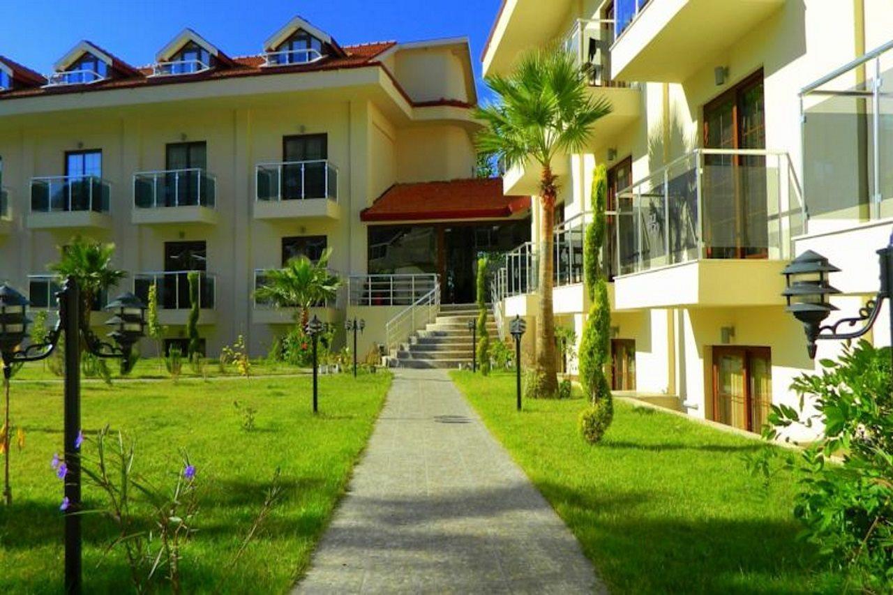 אולודניץ Han Deluxe Hotel מראה חיצוני תמונה