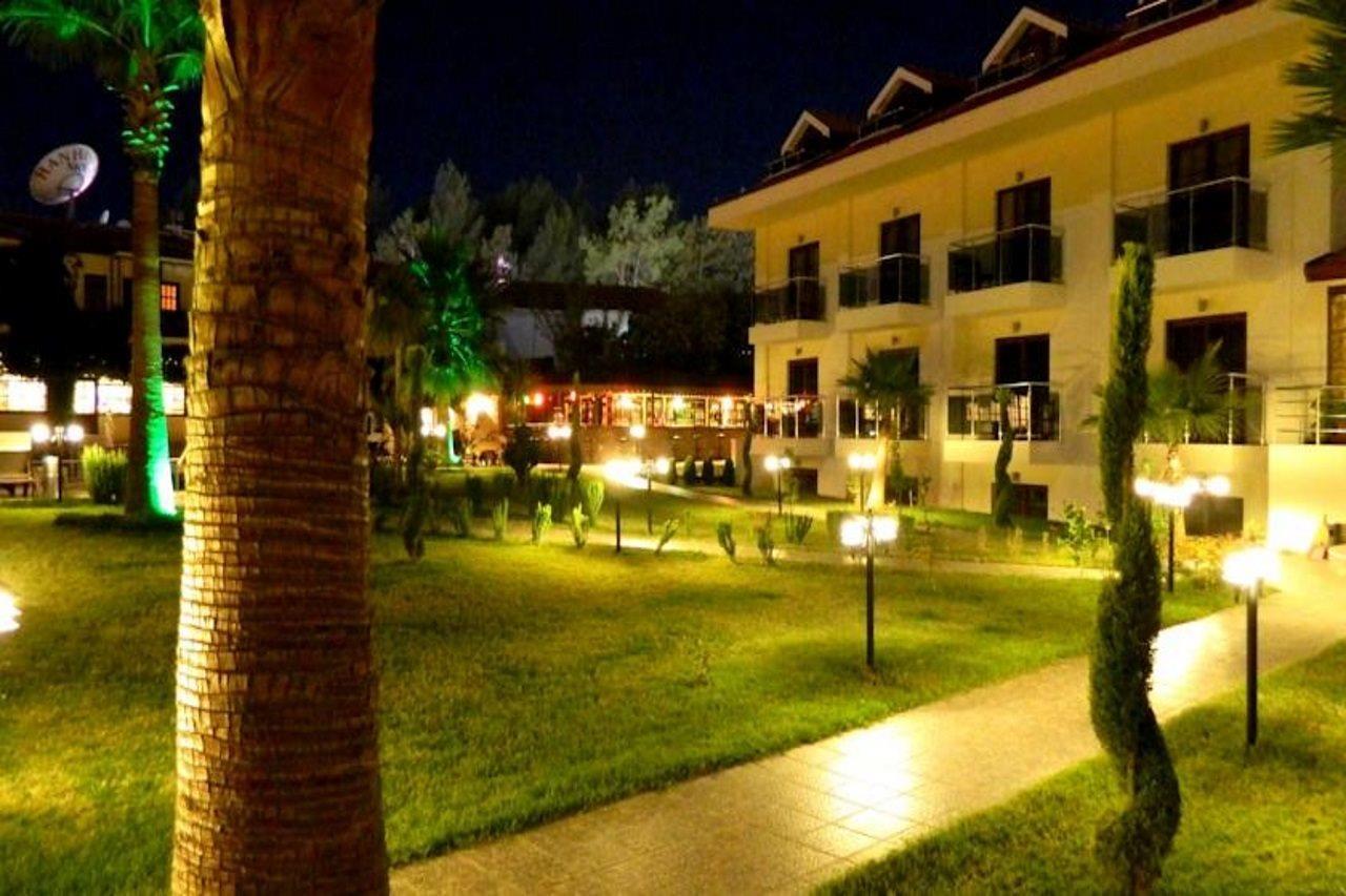 אולודניץ Han Deluxe Hotel מראה חיצוני תמונה